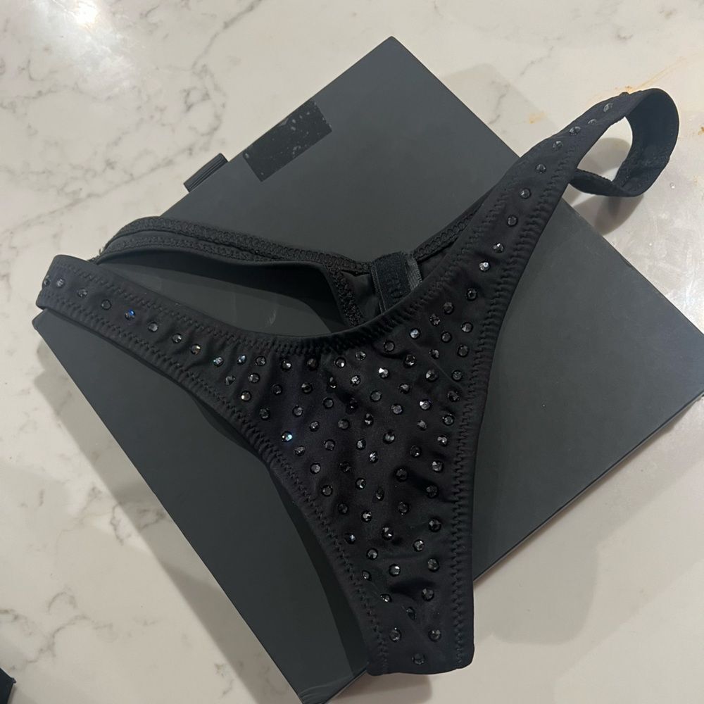 Skims Kim Kardashian Sold Out Black Onyx Rhinestone Bikini Thong Bottom Size S